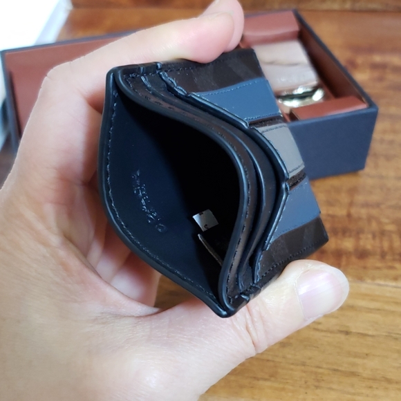 Coach Card Case/Money Clip 3in1 Versity Gift Box - Picture 4 of 6